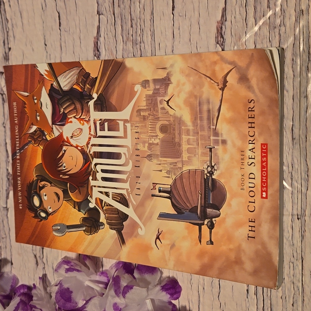Amulet 3. The Cloud Searchers children graphic novel book by Kibuishi